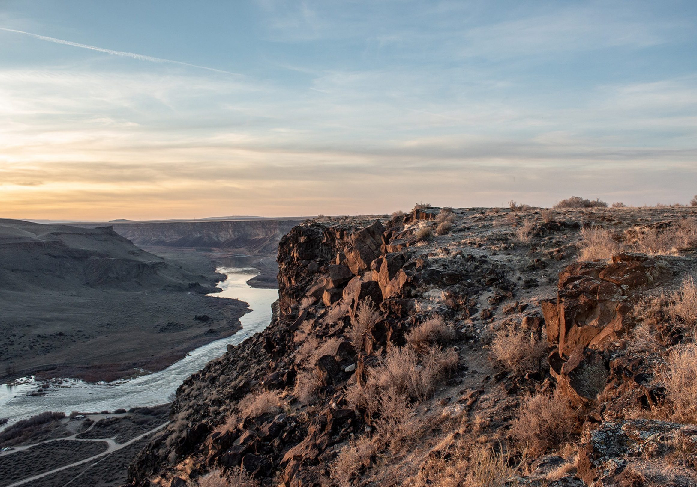 Dedication Point overlook, showing the winding Snake River below the canyon to the left